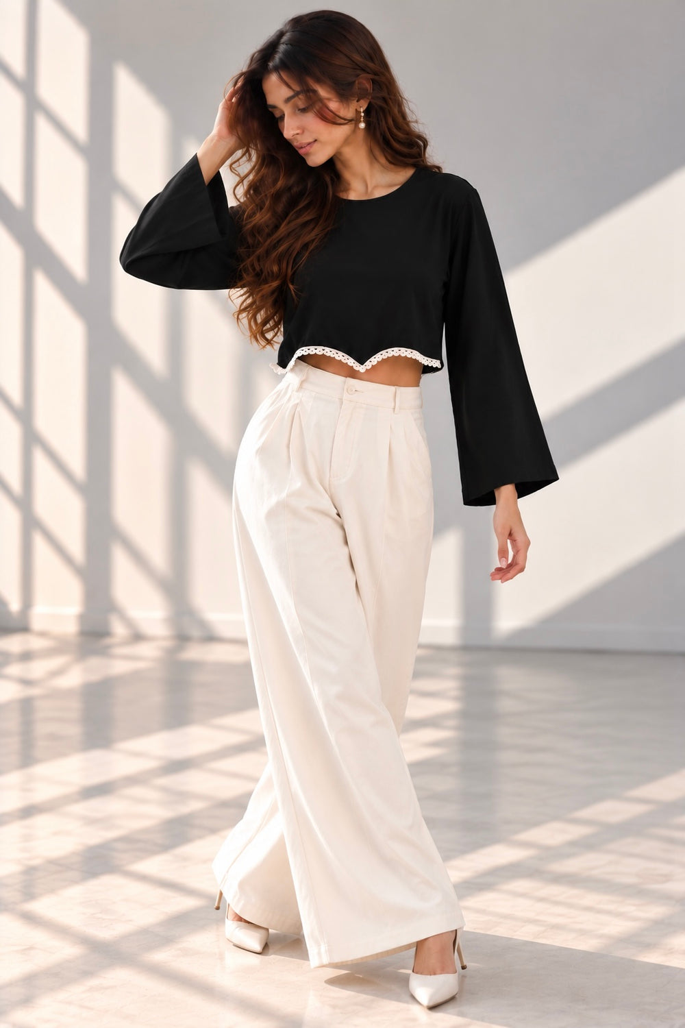 Bloom Bell Sleeve Crop Top (Black)